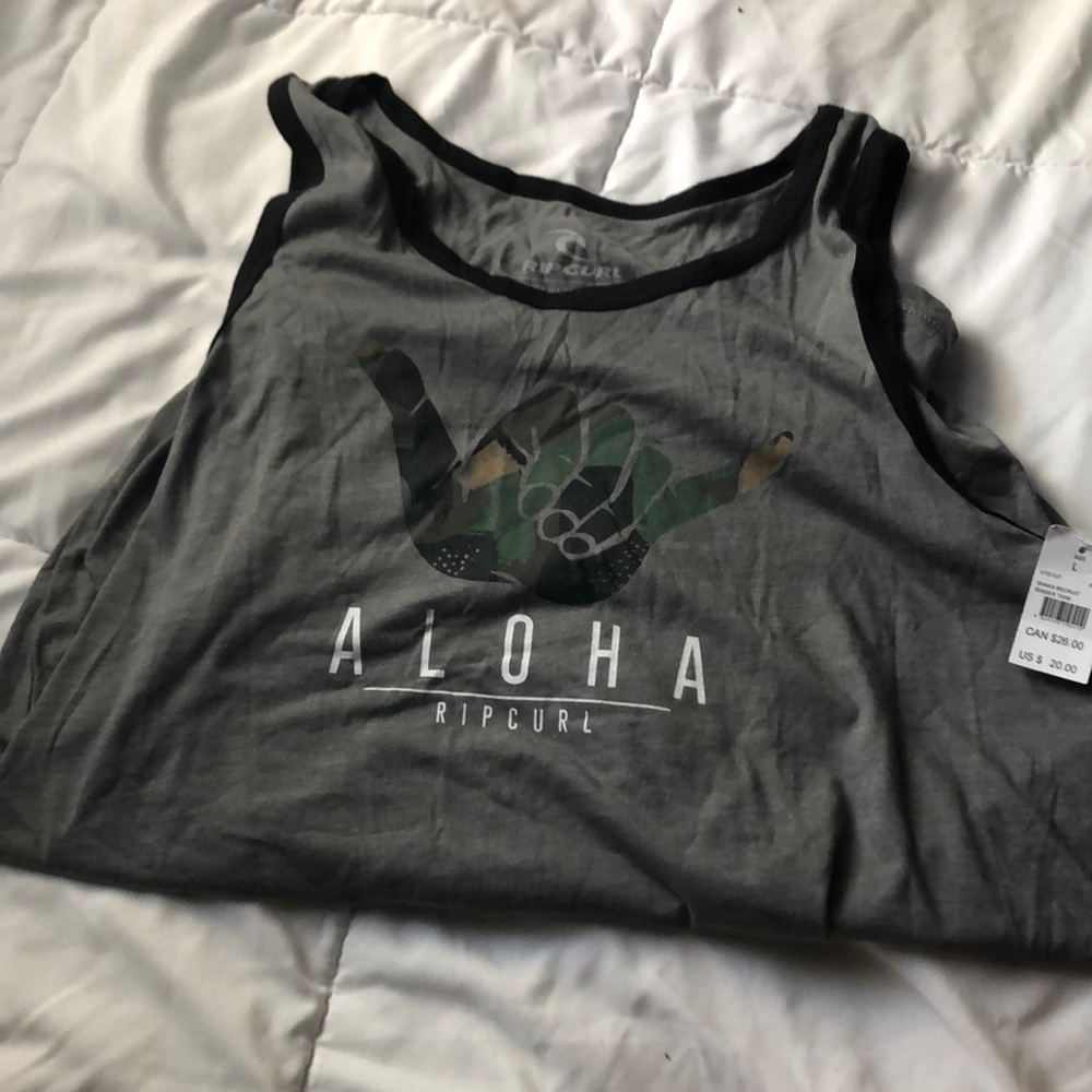 Rip curl men’s tank!